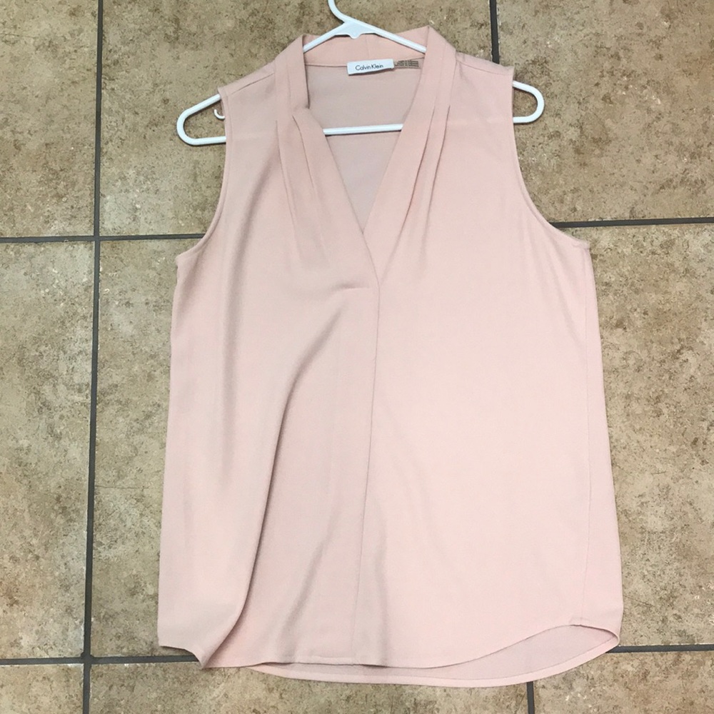 Sleeveless top